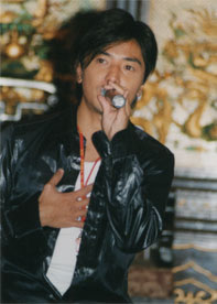 hk_party_b